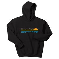 Cleveland Skyline Vintage Retro Sunset Cleveland Cityscape Kids Hoodie