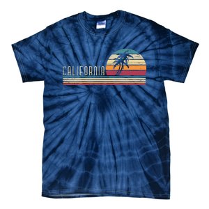 Cali Summer Vacation CA Palm Trees USA Retro California Tie-Dye T-Shirt