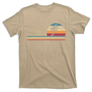 Cali Summer Vacation CA Palm Trees USA Retro California T-Shirt