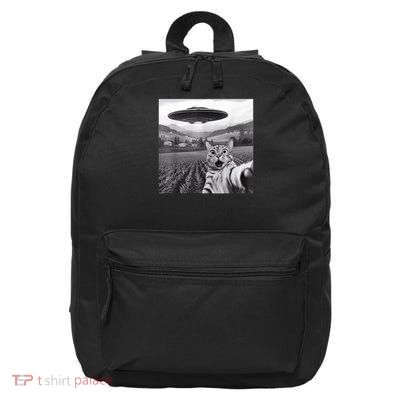 Cat Selfie With Alien UFO Cat Gifts 16 in Basic Backpack