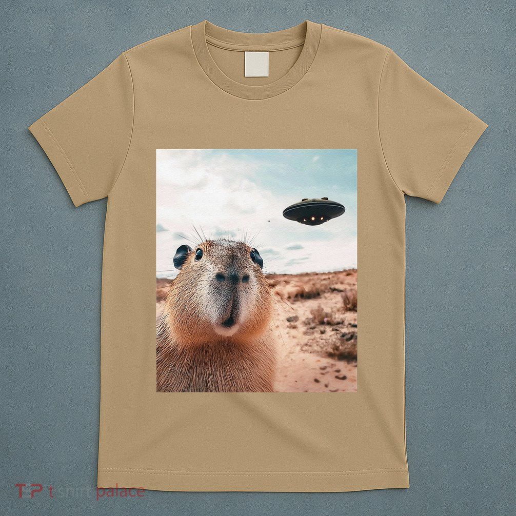 Capybara Selfie With Ufos Funny Graphic T-Shirt