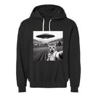 Cat Selfie With Alien Ufo Funny Cat Gifts Garment-Dyed Fleece Hoodie