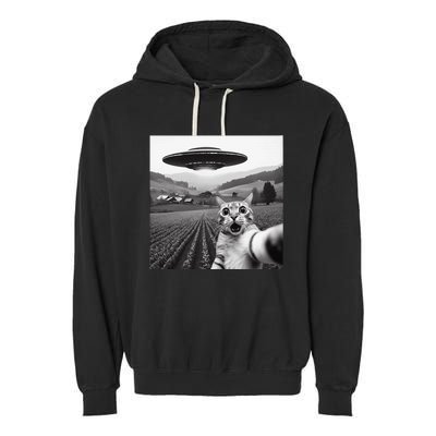 Cat Selfie With Alien Ufo Funny Cat Gifts Garment-Dyed Fleece Hoodie