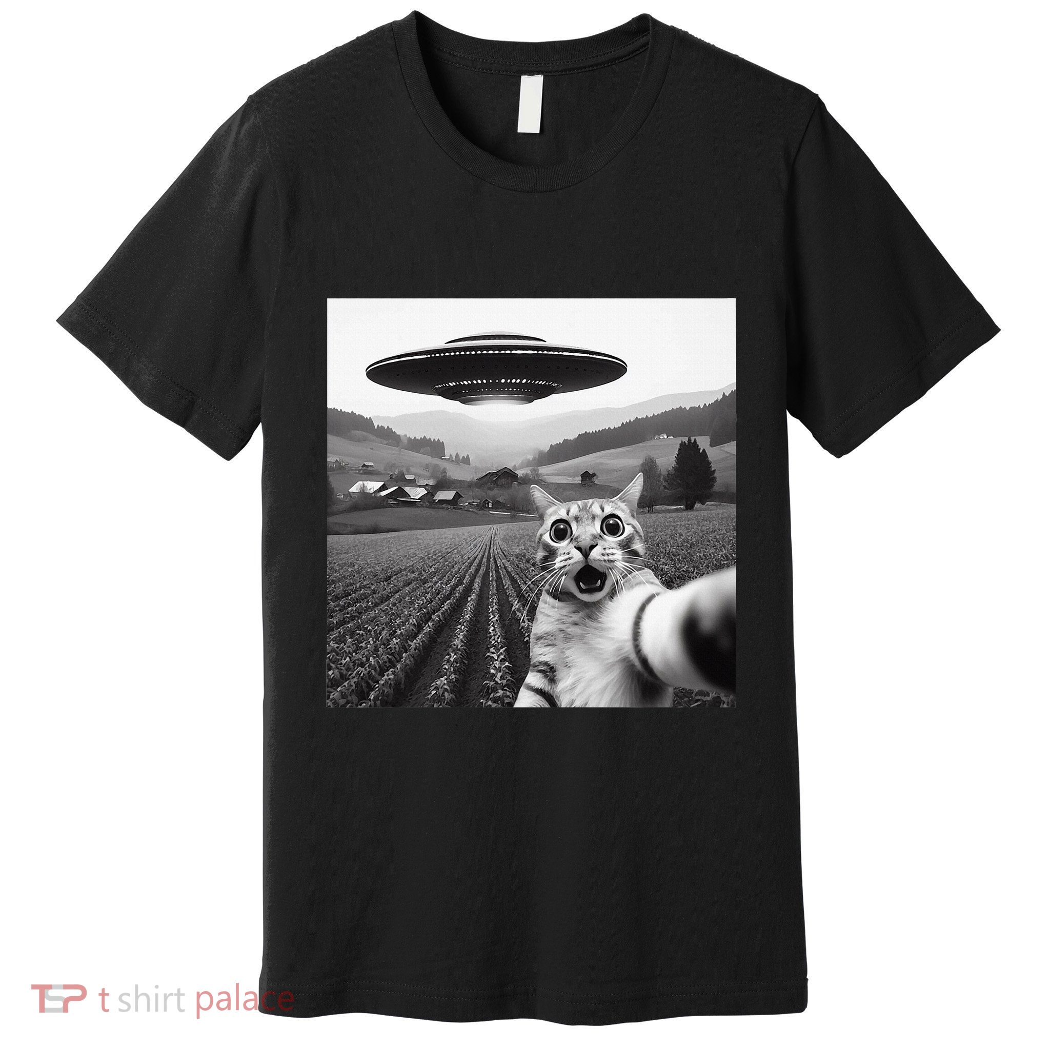 Cat Selfie With Alien Ufo Funny Cat Gifts Premium T-Shirt