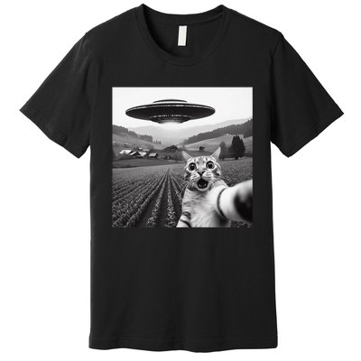 Cat Selfie With Alien Ufo Funny Cat Gifts Premium T-Shirt