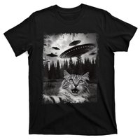 Cat Selfie With Ufo Alien Funny Cat Graphic T-Shirt