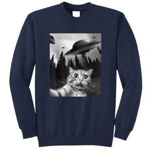 Cat Selfie With Alien UFO Funny Cat Lovers Spaceship Gift Tall Sweatshirt