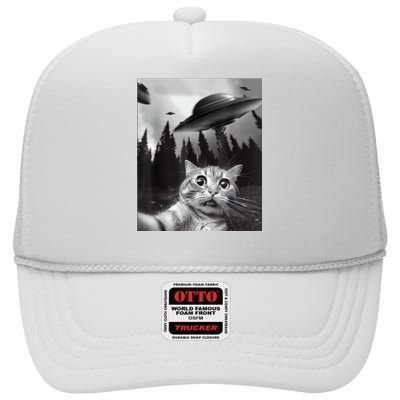 Cat Selfie With Alien UFO Funny Cat Lovers Spaceship Gift High Crown Mesh Back Trucker Hat