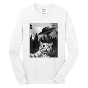 Cat Selfie With Alien UFO Funny Cat Lovers Spaceship Gift Tall Long Sleeve T-Shirt