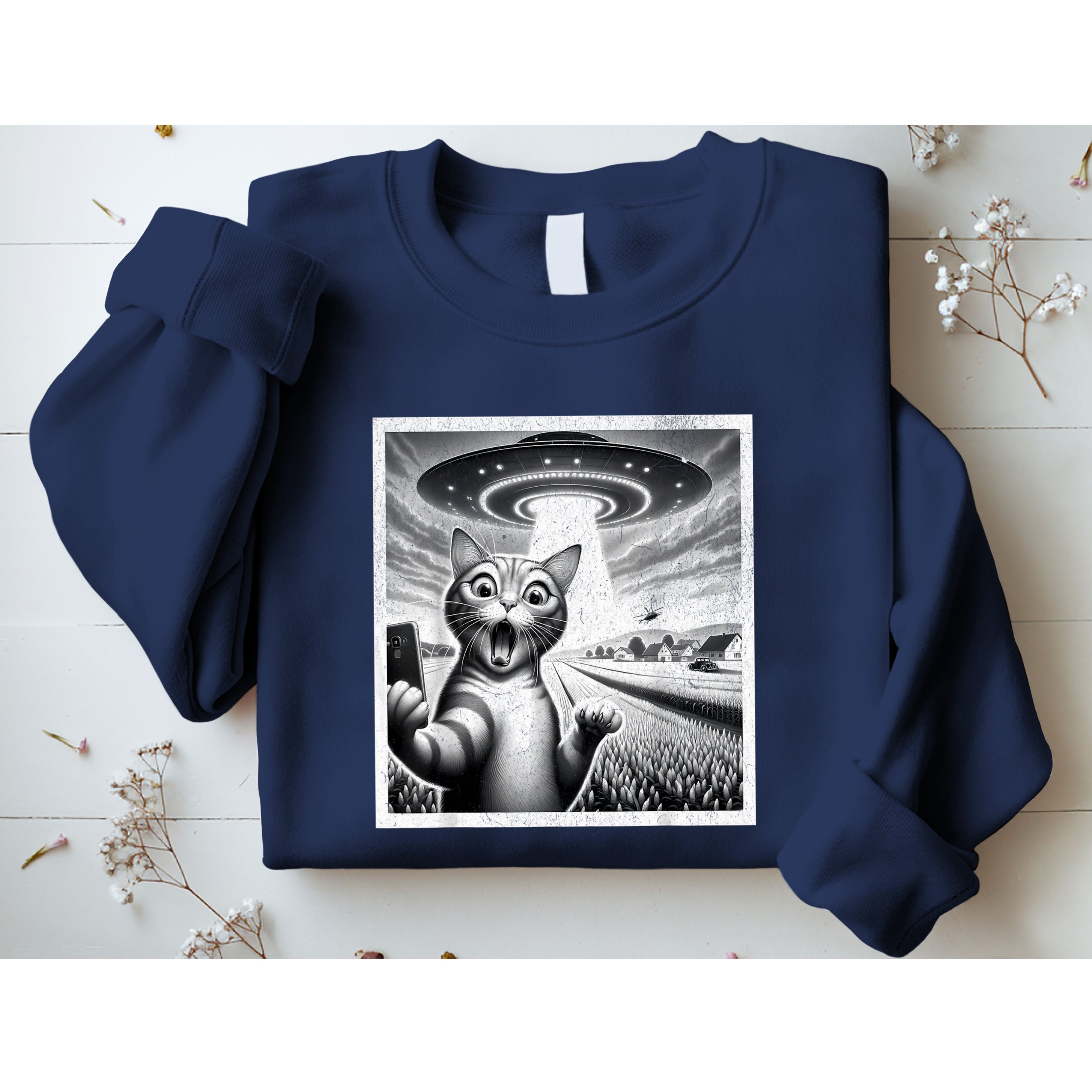 Cat Selfie With Alien Ufo Funny Cat For Women Sweatshirt