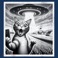 Cat Selfie With Alien Ufo Funny Cat For Women Tall T-Shirt
