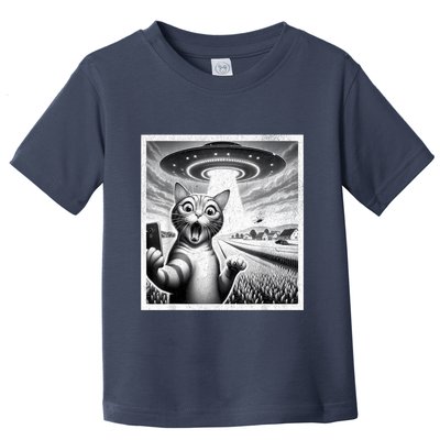 Cat Selfie With Alien Ufo Funny Cat For Women Toddler T-Shirt