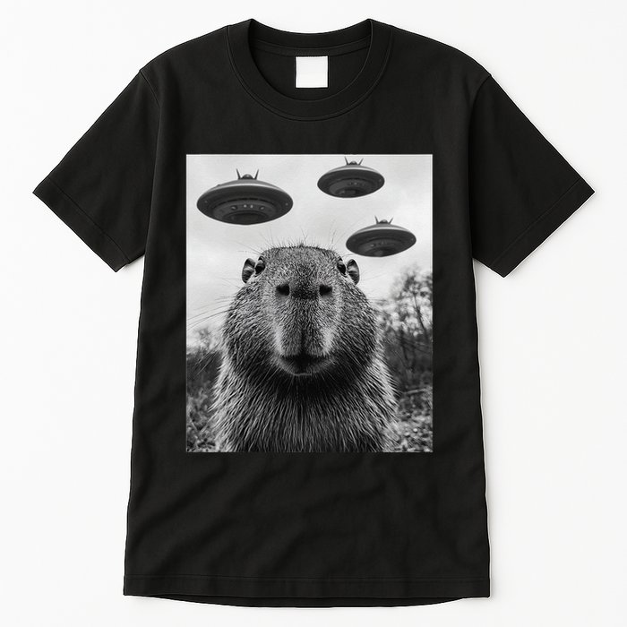Capybara Selfie With Ufos Funny Graphic Tall T-Shirt