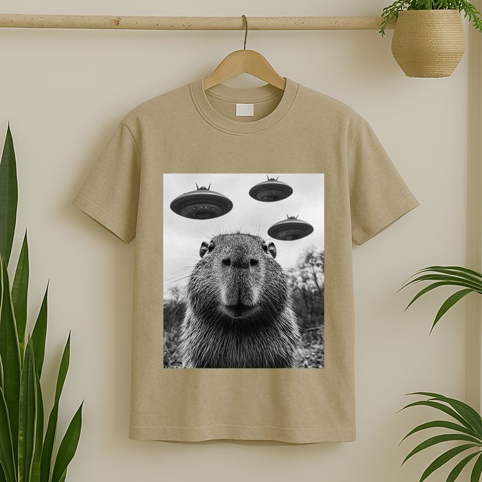 Capybara Selfie With Ufos Funny Graphic T-Shirt