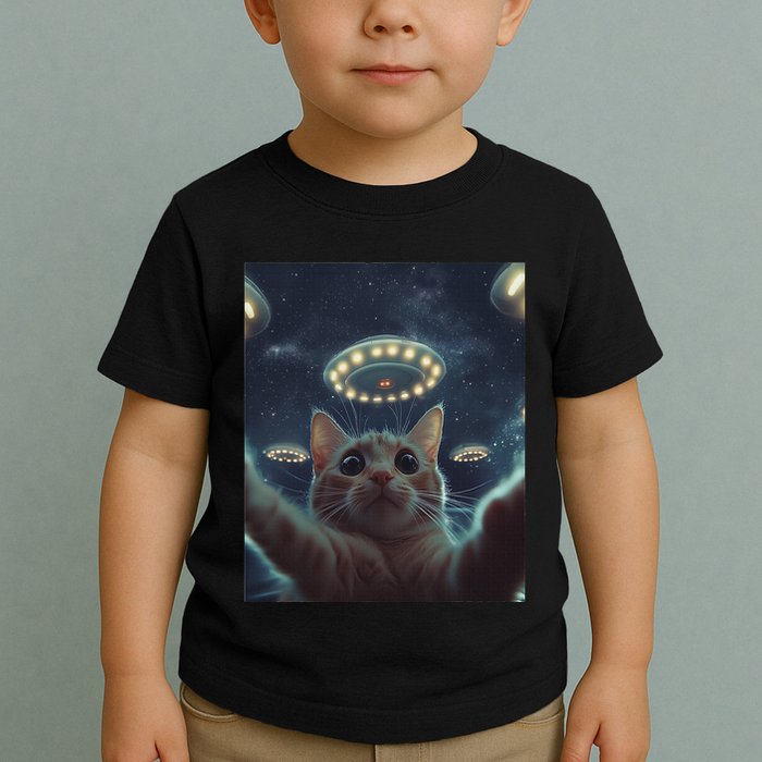 Cat Selfie With Ufos Aliens Kitten Funny Graphic Toddler T-Shirt