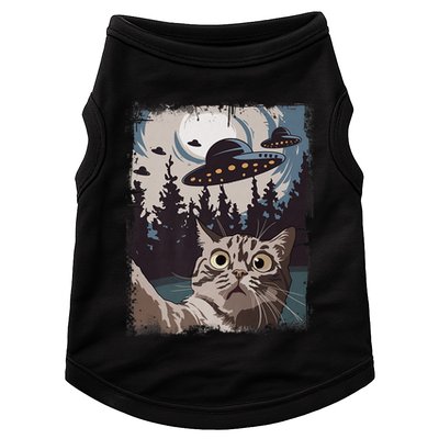 Cat Selfie With Ufo Alien Funny Cat Graphic Doggie Tank