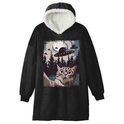 Cat Selfie With Ufo Alien Funny Cat Graphic Hooded Wearable Blanket
