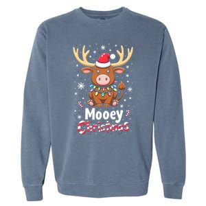 Christmas Santa Xmas Gift Merry Christmas Highland Cow Mooey Garment-Dyed Sweatshirt