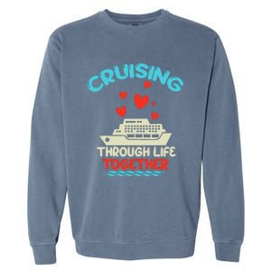 Cruising Trip 2024 Family Anniversary Trip Couples Matching Garment-Dyed Sweatshirt