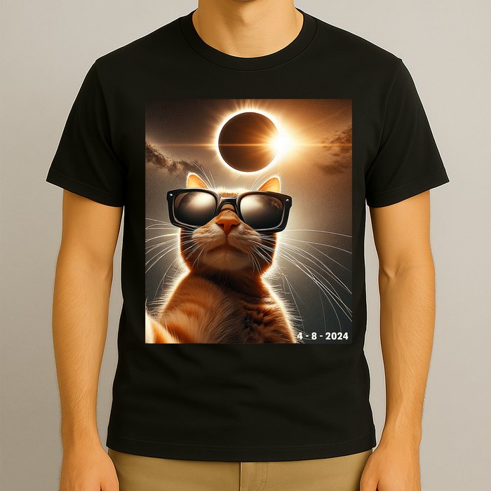 Cat Taking A Selfie With Solar 2024 Eclipse Wearing Glasses T-Shirt