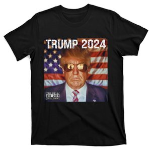 Classic Trump American Flag Photo Donald Trump Album Cover T-Shirt