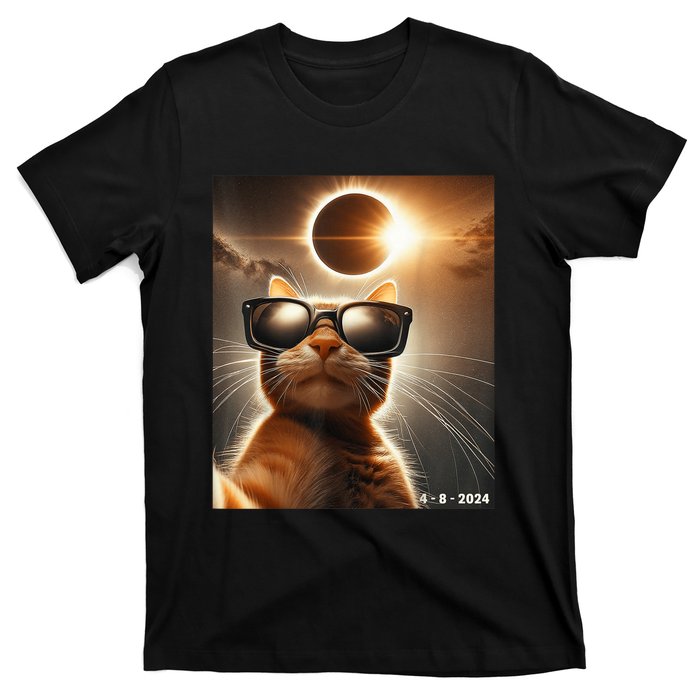 Cat Taking A Selfie With Solar 2024 Eclipse Wearing Glasses T-Shirt