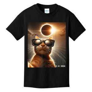 Cat Taking A Selfie With Solar 2024 Eclipse Wearing Glasses Kids T-Shirt