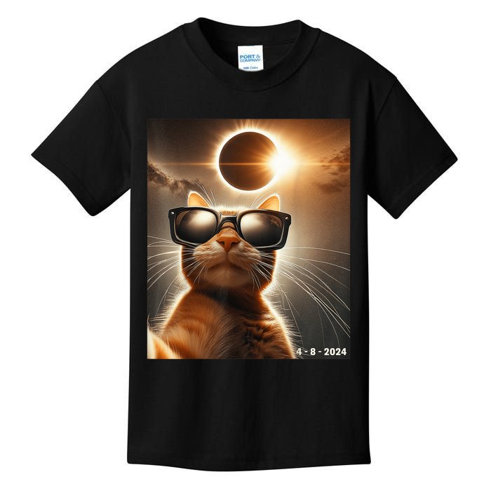 Cat Taking A Selfie With Solar 2024 Eclipse Wearing Glasses Kids T-Shirt