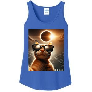 Cat Taking A Selfie With Solar 2024 Eclipse Wearing Glasses Ladies Essential Tank