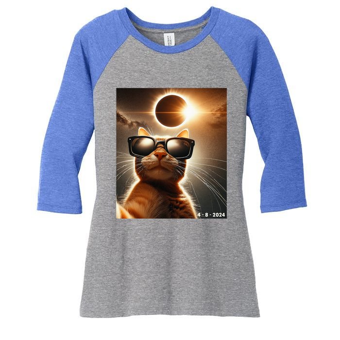 Cat Taking A Selfie With Solar 2024 Eclipse Wearing Glasses Women's Tri-Blend 3/4-Sleeve Raglan Shirt