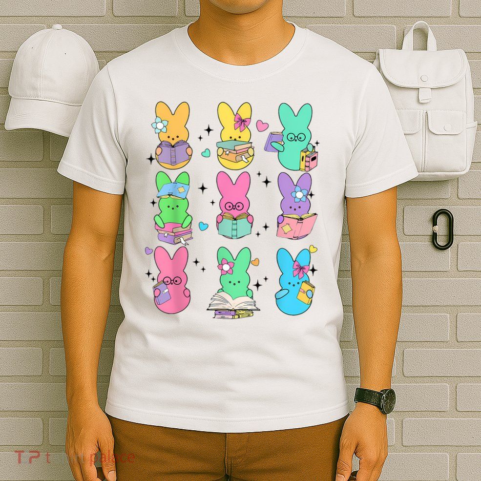 Cute Teacher Bunny Rabbit Reading Easter Bunnies Book Lovers T-Shirt