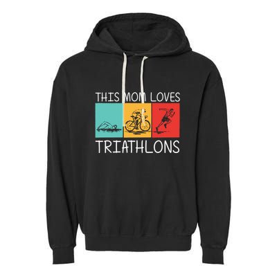 Cool Triathlon For Mom Mother Swimming Running Swim Bike Run Gift Garment-Dyed Fleece Hoodie