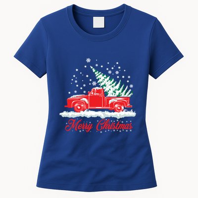 Christmas Tree In Back Of Old Red Pick Up Truck Snowing Cute Gift Womens T-Shirt