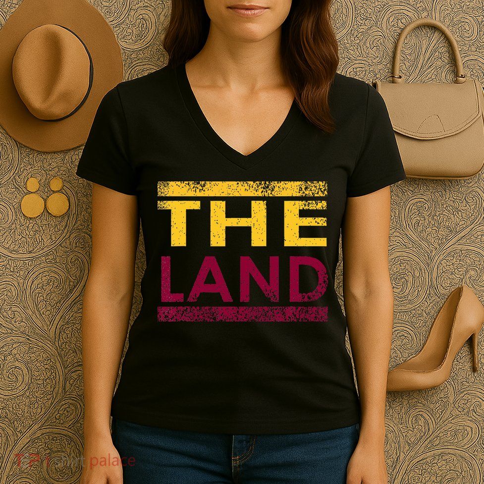 Cleveland The Land Women's V-Neck T-Shirt