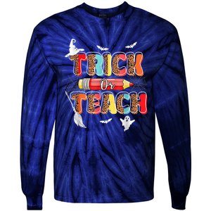 Cute Trick Or Teach Fun Halloween Teacher Leopard Groovy Tie-Dye Long Sleeve Shirt