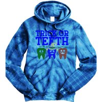 Cute Trick Or Teeth Dentist Halloween Funny Dental Hygienist Gift Tie Dye Hoodie