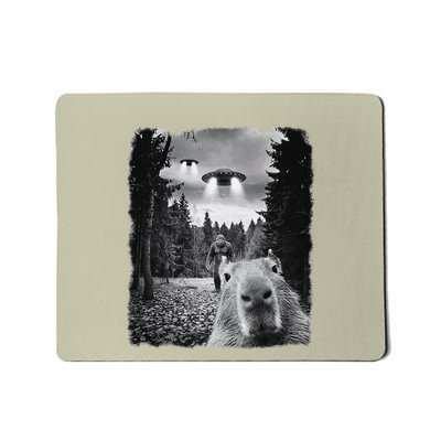 Capybara Taking Selfie With Ufos And Bigfoot Funny Capybara Mousepad