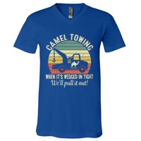 Camel Towing Vintage Tow Truck Retro Funny Adult Humor Cute Gift V-Neck T-Shirt