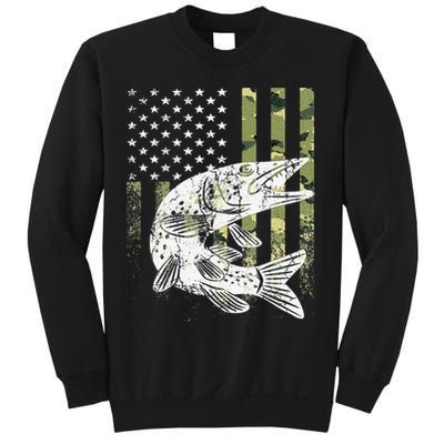 Camouflage USA Flag Patriotic Fisherman Gift Musky Fishing Sweatshirt