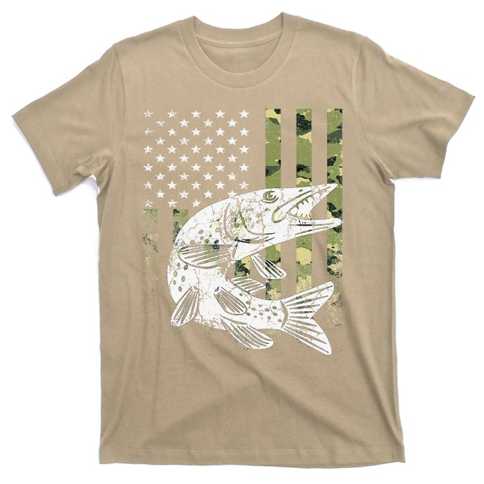 Camouflage USA Flag Patriotic Fisherman Gift Musky Fishing T-Shirt