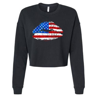 Cute Patriot USA American Flag Lipstick Kiss Cropped Pullover Crew