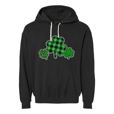 Cute St Patrick's Day Plaid Leopard Print Shamrocks Clovers Garment-Dyed Fleece Hoodie