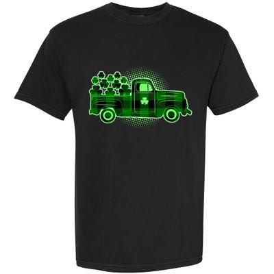 Cute St Patrick's Day Plaid Pick Up Truck Full Of Shamrocks Clovers Garment-Dyed Heavyweight T-Shirt