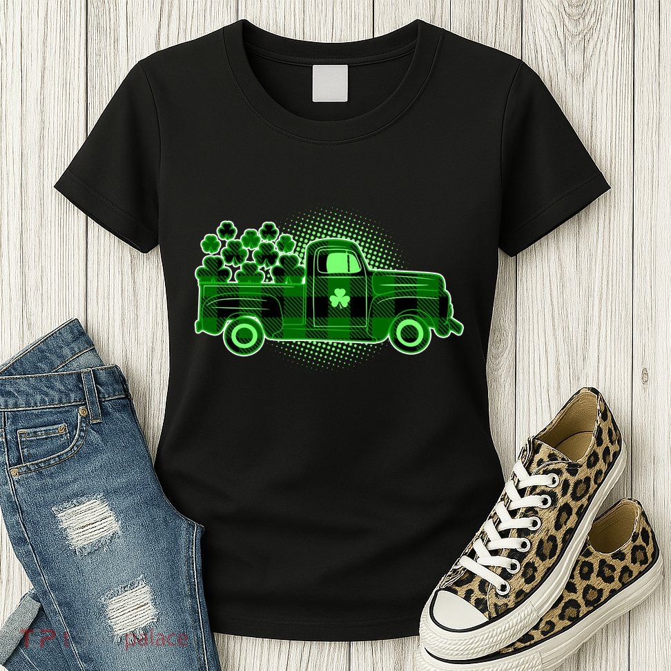 Cute St Patrick's Day Plaid Pick Up Truck Full Of Shamrocks Clovers Womens T-Shirt