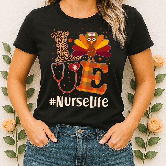 Cute Thanksgiving #NurseLife Fall Patterns Nurse Turkey Womens T-Shirt
