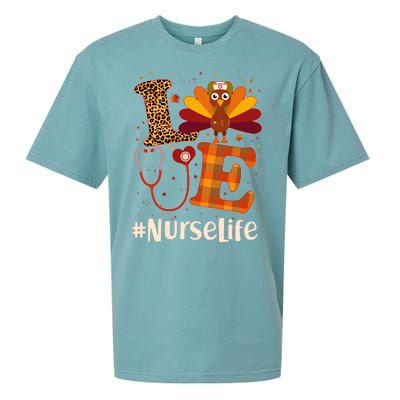 Cute Thanksgiving #NurseLife Fall Patterns Nurse Turkey Sueded Cloud Jersey T-Shirt