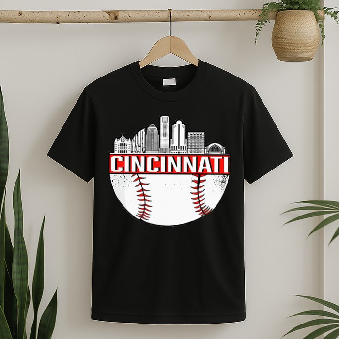 Cincinnati Vintage Baseball Distressed Gameday Retro T-Shirt