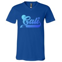 Cali Vintage California Bear Usa State Beauty Design Idea Gift V-Neck T-Shirt