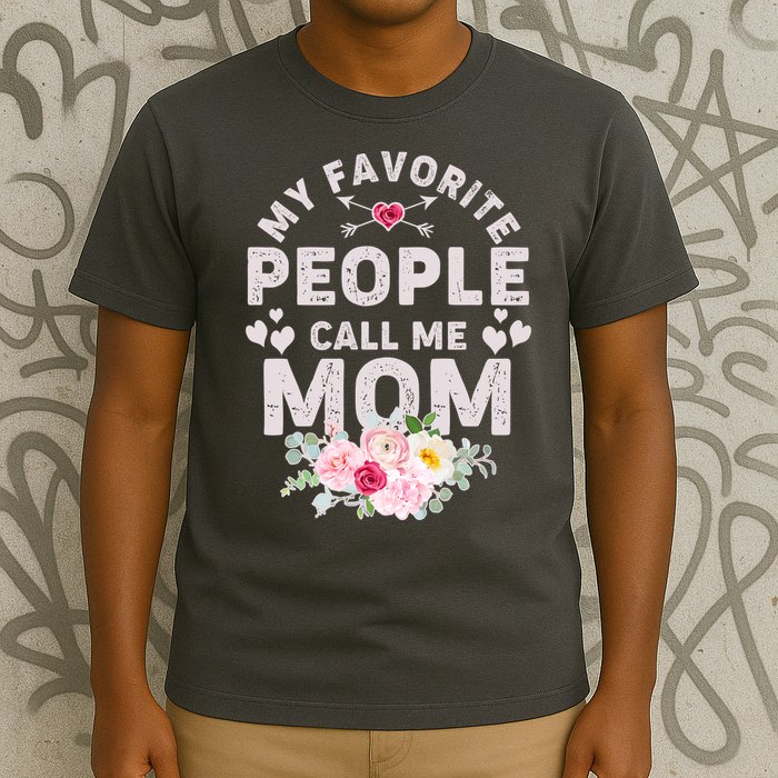Cute Vintage My Favorite People Call Me Mom T-Shirt