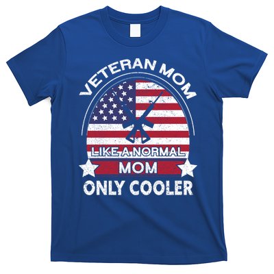 Cooler Veteran Mom Proud American Veteran Mom Gift T-Shirt